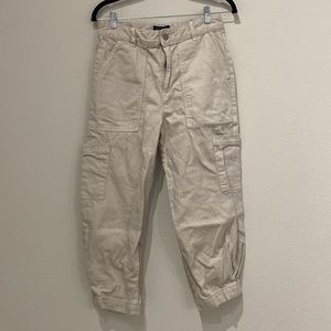 Banana Republic Cargo Pants- Size 4